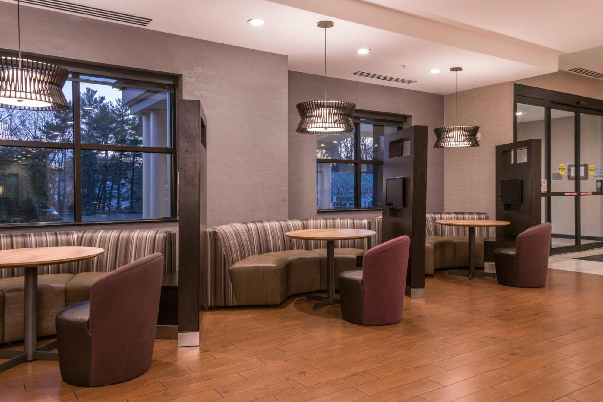 Courtyard By Marriott Newark-University Of Delaware Zewnętrze zdjęcie
