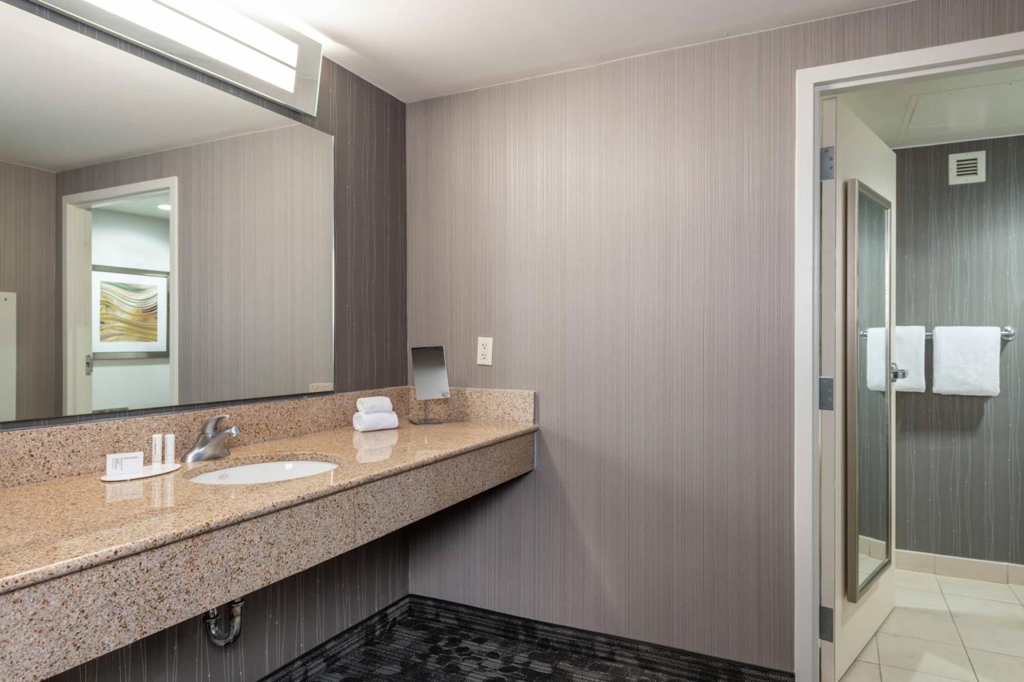 Courtyard By Marriott Newark-University Of Delaware Zewnętrze zdjęcie