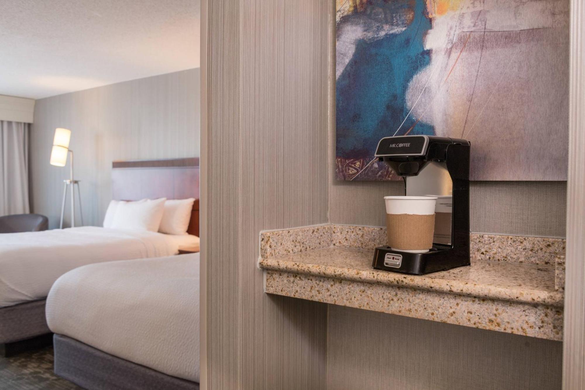 Courtyard By Marriott Newark-University Of Delaware Zewnętrze zdjęcie